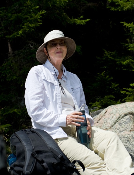 BeechMountainMary_4308.jpg - Mary Theroux pauses for a sip
