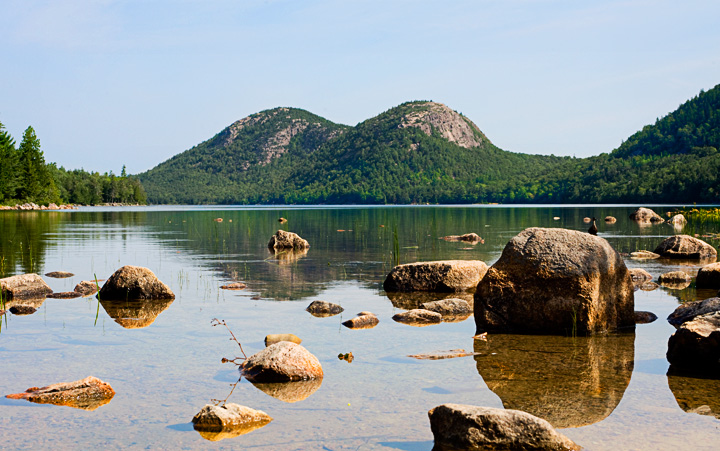 JordanPondBubbles_4501b.jpg - The Bubbles as seen from the south end of Jordan Pond