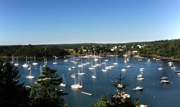 NortheastHarbor_4356.jpg - Northeast Harbor in the morning