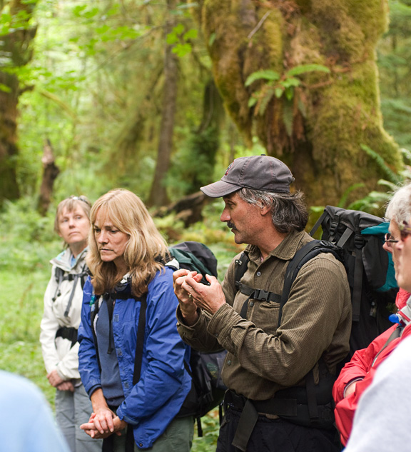 CarenJamie_9815.jpg - "Did I get that right, Caren?"   "Oh God, he's mispronounced 'Quinault', again!"  